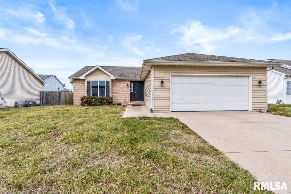 109 Argenta Drive Springfield, IL 62703 - Photo 2 of 26