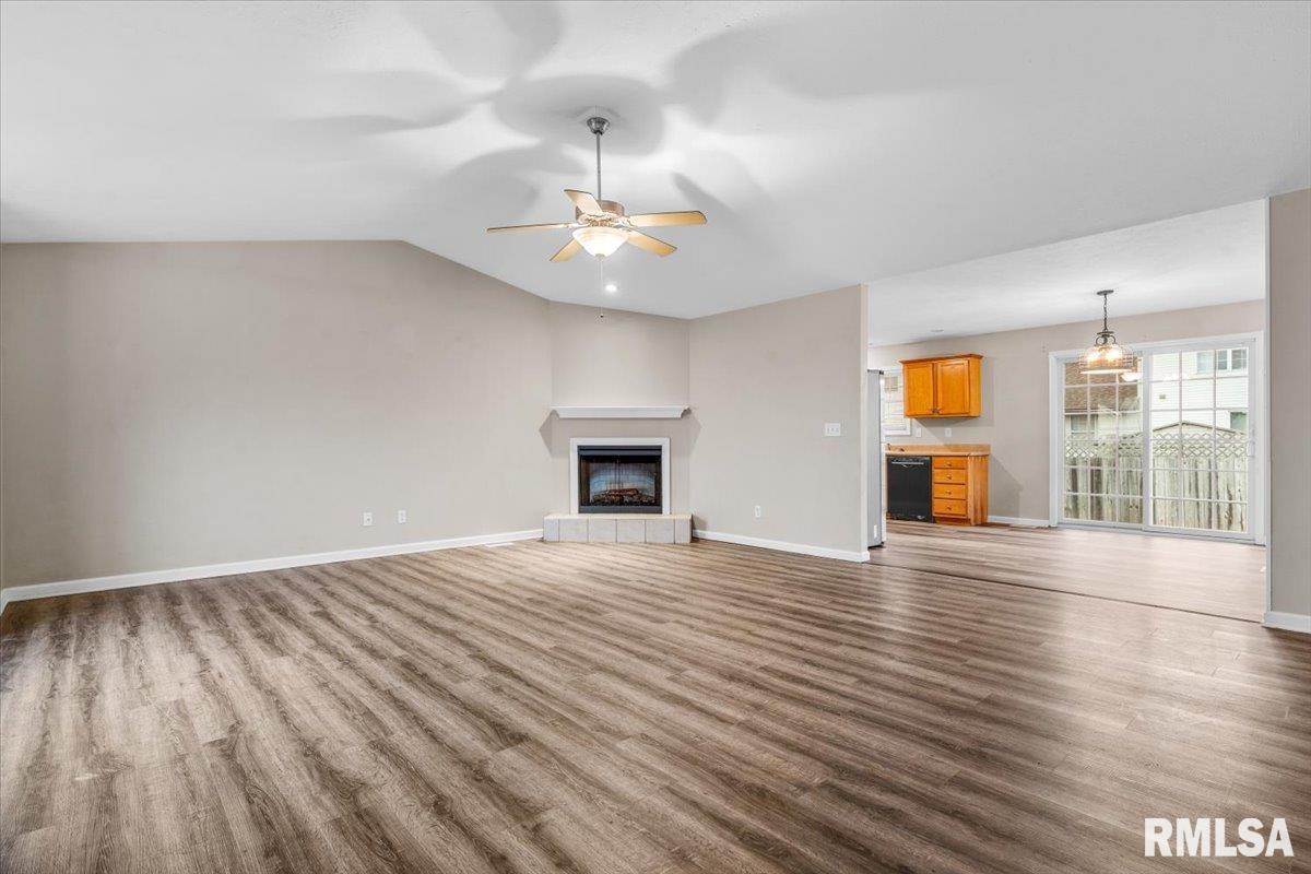 109 Argenta Drive Springfield, IL 62703 - Photo 4 of 26