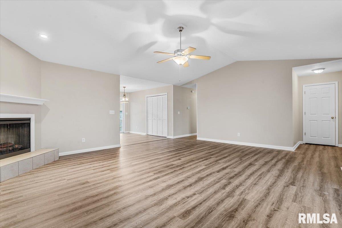 109 Argenta Drive Springfield, IL 62703 - Photo 5 of 26