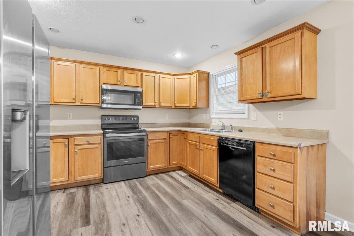 109 Argenta Drive Springfield, IL 62703 - Photo 10 of 26