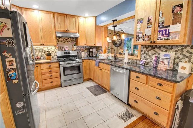 $274,900 | 12 Manchester Boulevard, Owego, NY 13827