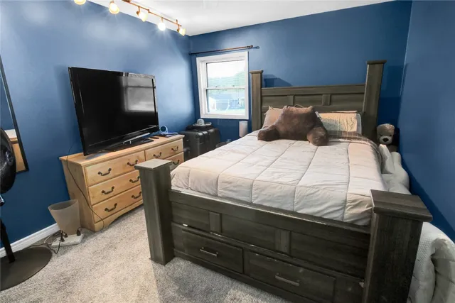 $274,900 | 12 Manchester Boulevard, Owego, NY 13827