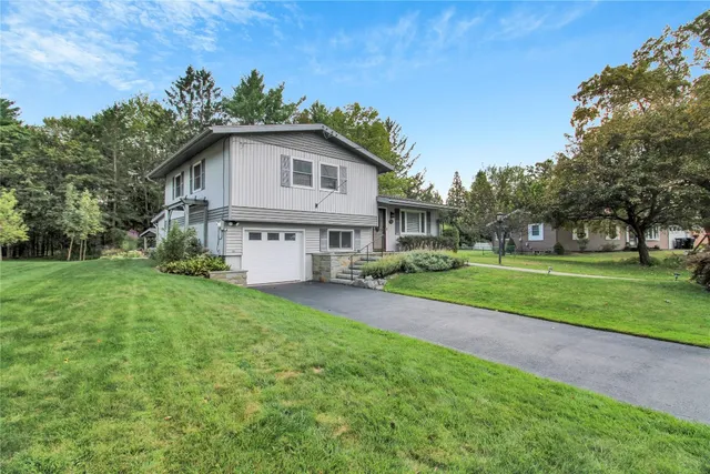 $274,900 | 12 Manchester Boulevard, Owego, NY 13827