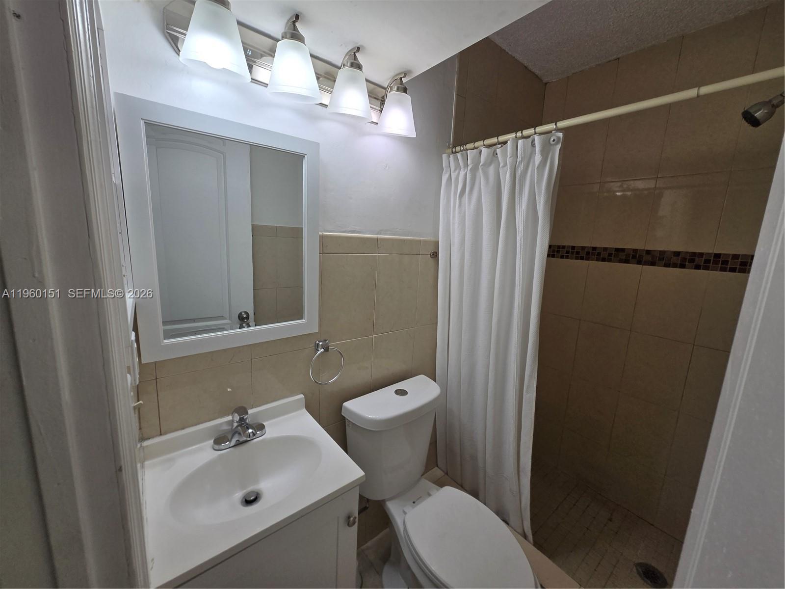 16650 Southwest 141st Court Miami, FL 33177 - Photo 2 of 17