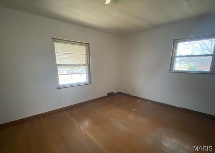 5101 Rockingham Drive St. Louis, MO 63121 - Photo 12 of 17