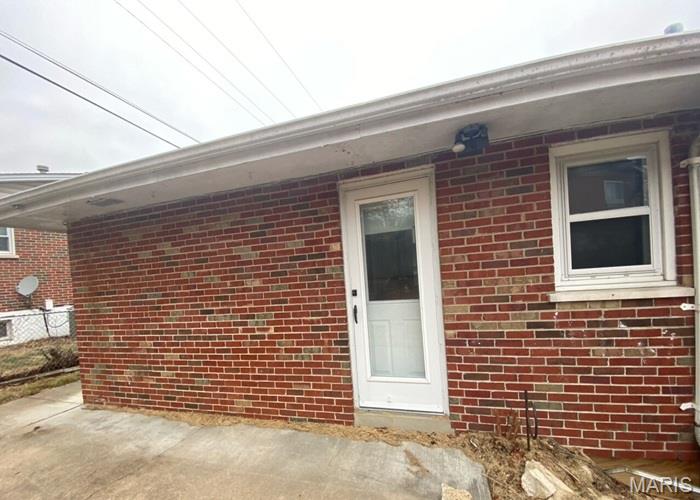 5101 Rockingham Drive St. Louis, MO 63121 - Photo 5 of 17