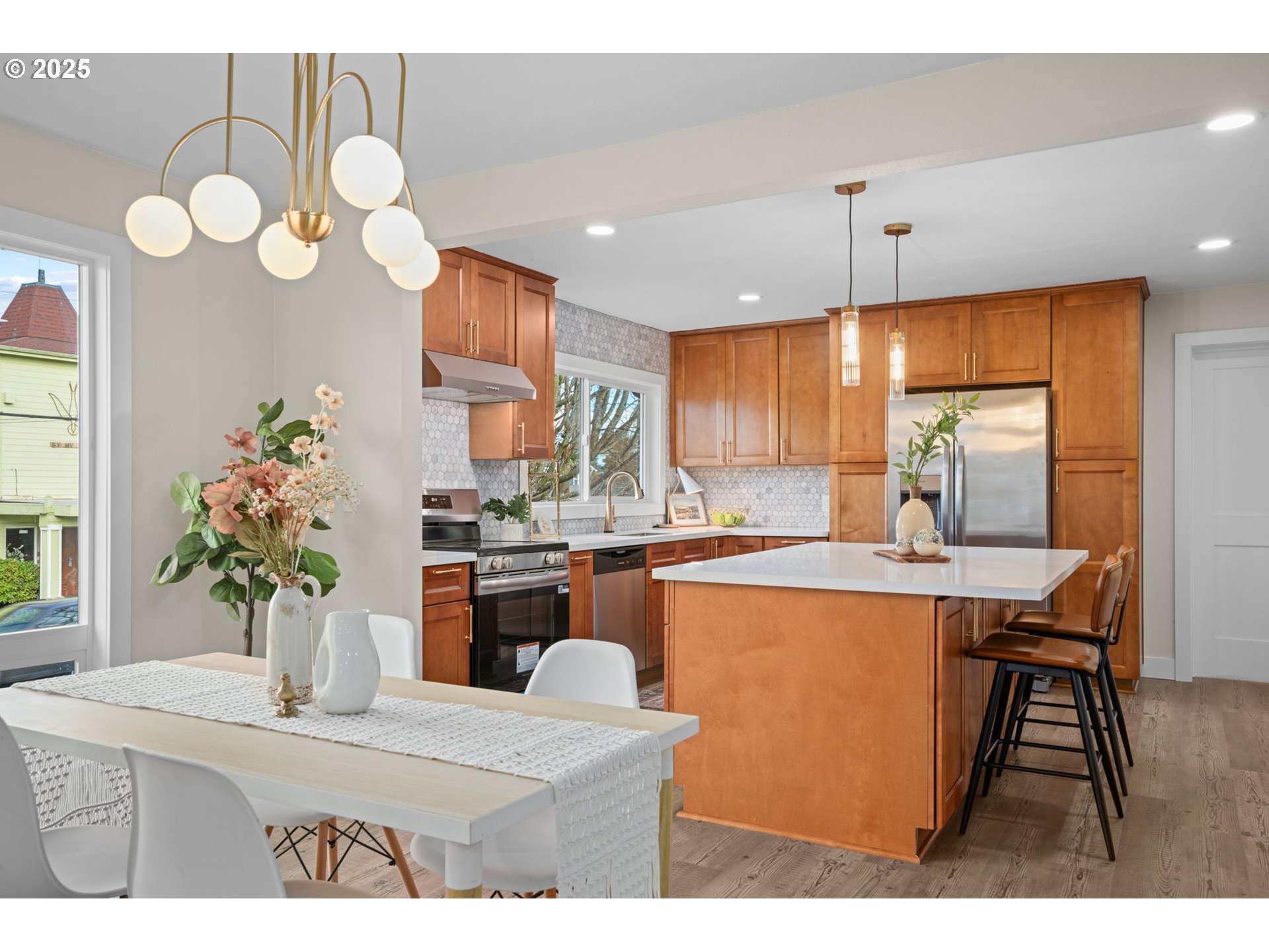 5440 Northeast 35th Avenue Portland, OR 97211 - Photo 11 of 39