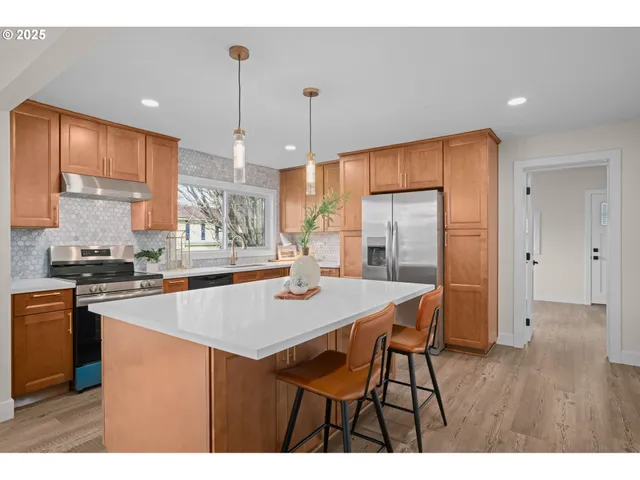 $724,000 | 5440 Northeast 35th Avenue, Portland, OR 97211