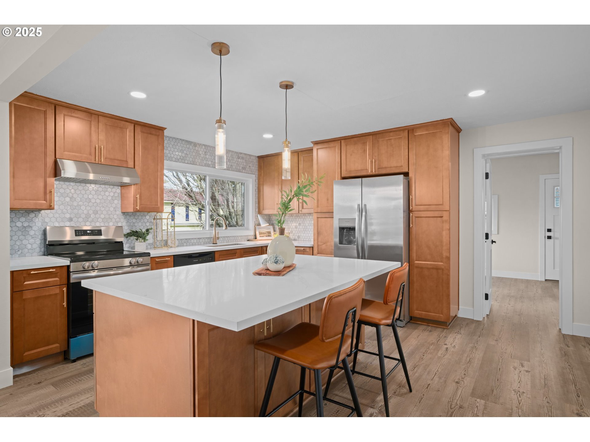 5440 Northeast 35th Avenue Portland, OR 97211 - Photo 12 of 39