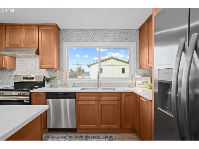 $724,000 | 5440 Northeast 35th Avenue, Portland, OR 97211