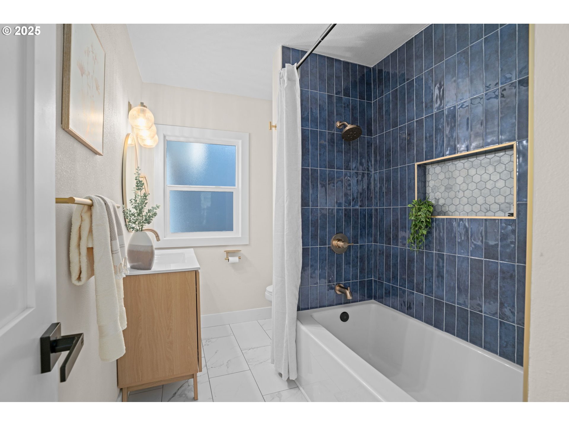 5440 Northeast 35th Avenue Portland, OR 97211 - Photo 20 of 39