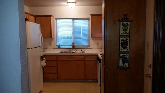 27376 Saunders Road Madera, CA 93637 - Photo 3 of 8 Gallery Image 3