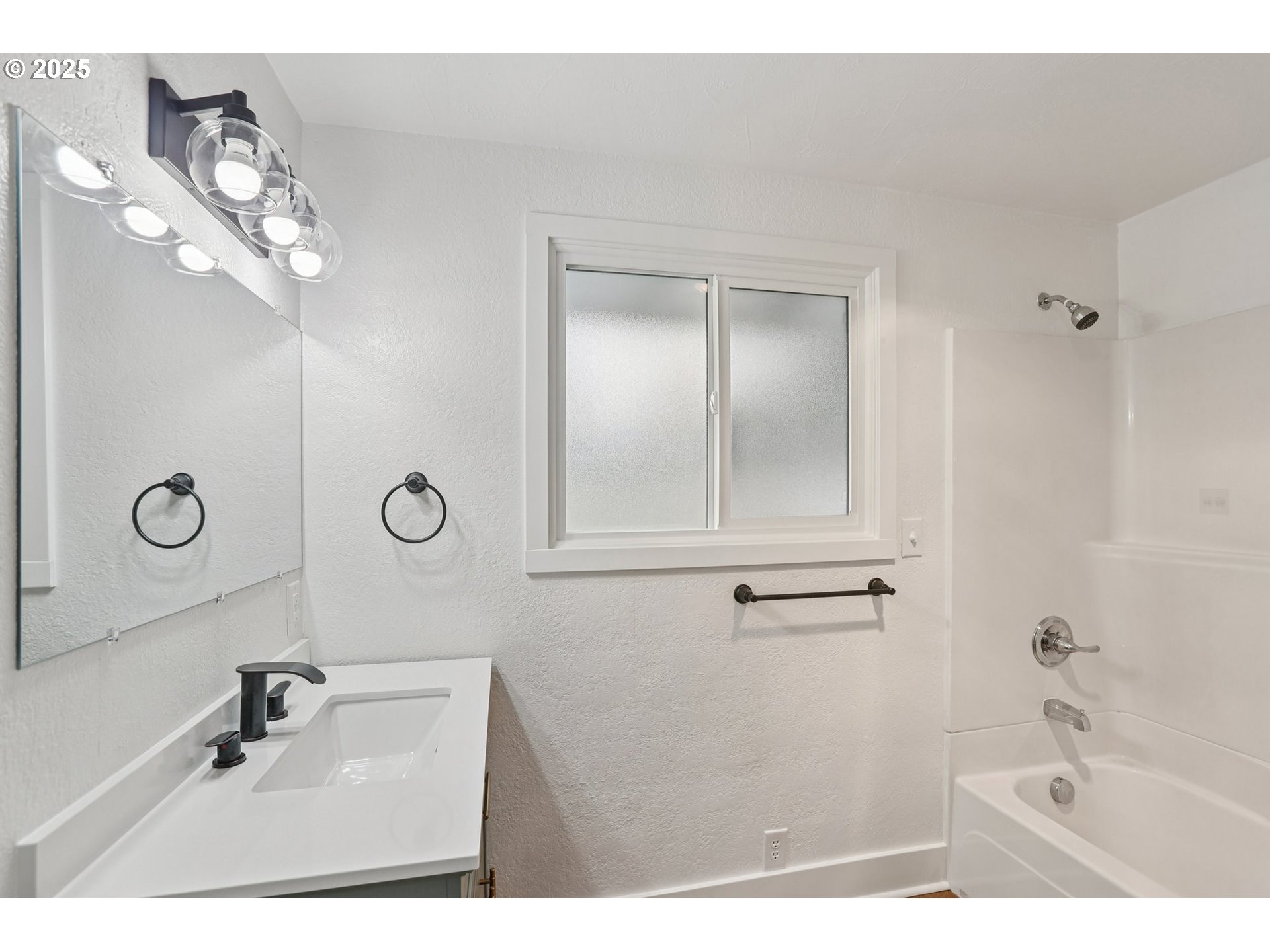 870 Rafael Avenue North Keizer, OR 97303 - Photo 28 of 37 a bathroom with a sink a toilet and shower