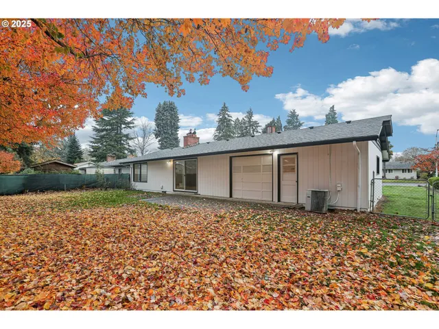 a view of a house with a outdoor space