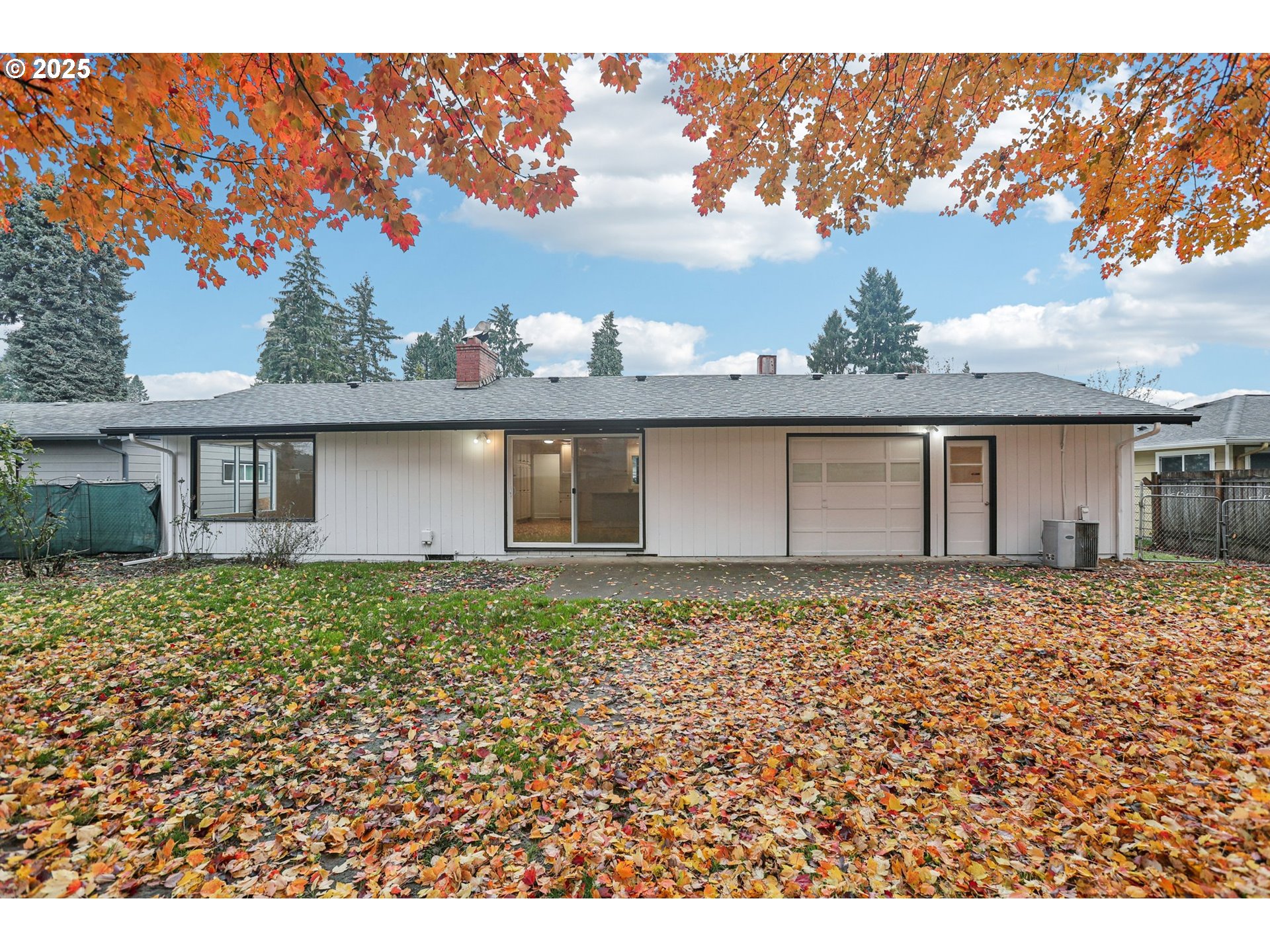 870 Rafael Avenue North Keizer, OR 97303 - Photo 34 of 37 a view of a house with a outdoor space