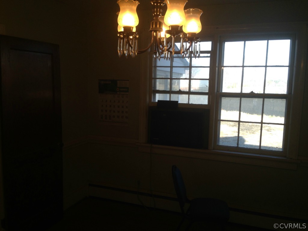 5406 Lucas Road Henrico, VA 23228 - Photo 5 of 24 Gallery Image 5