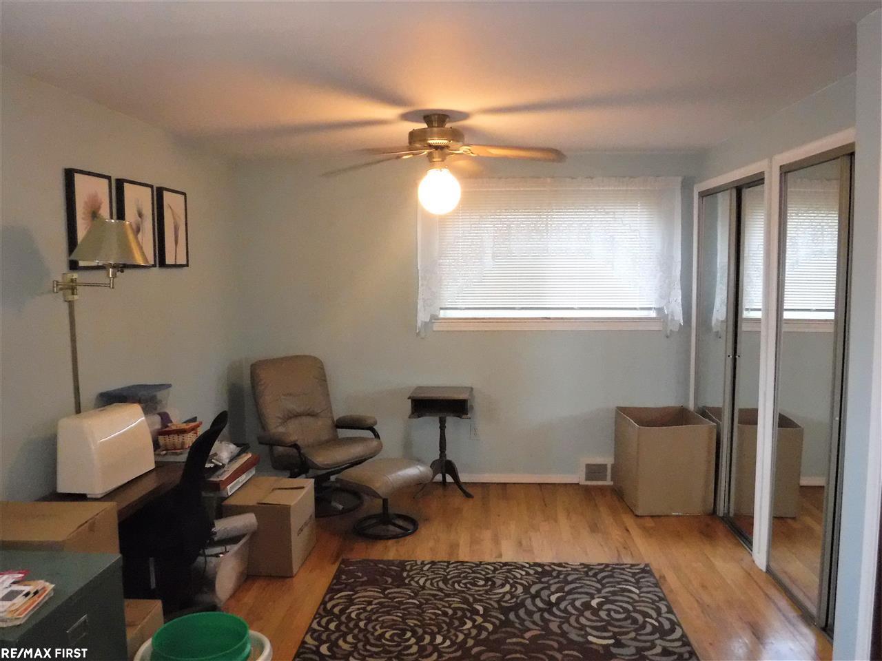 3827 Common Road Warren, MI 48092 - Photo 13 of 25 Gallery Image 13