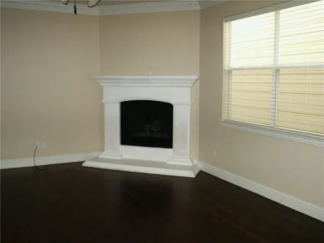 a view of a livingroom with a fireplace
