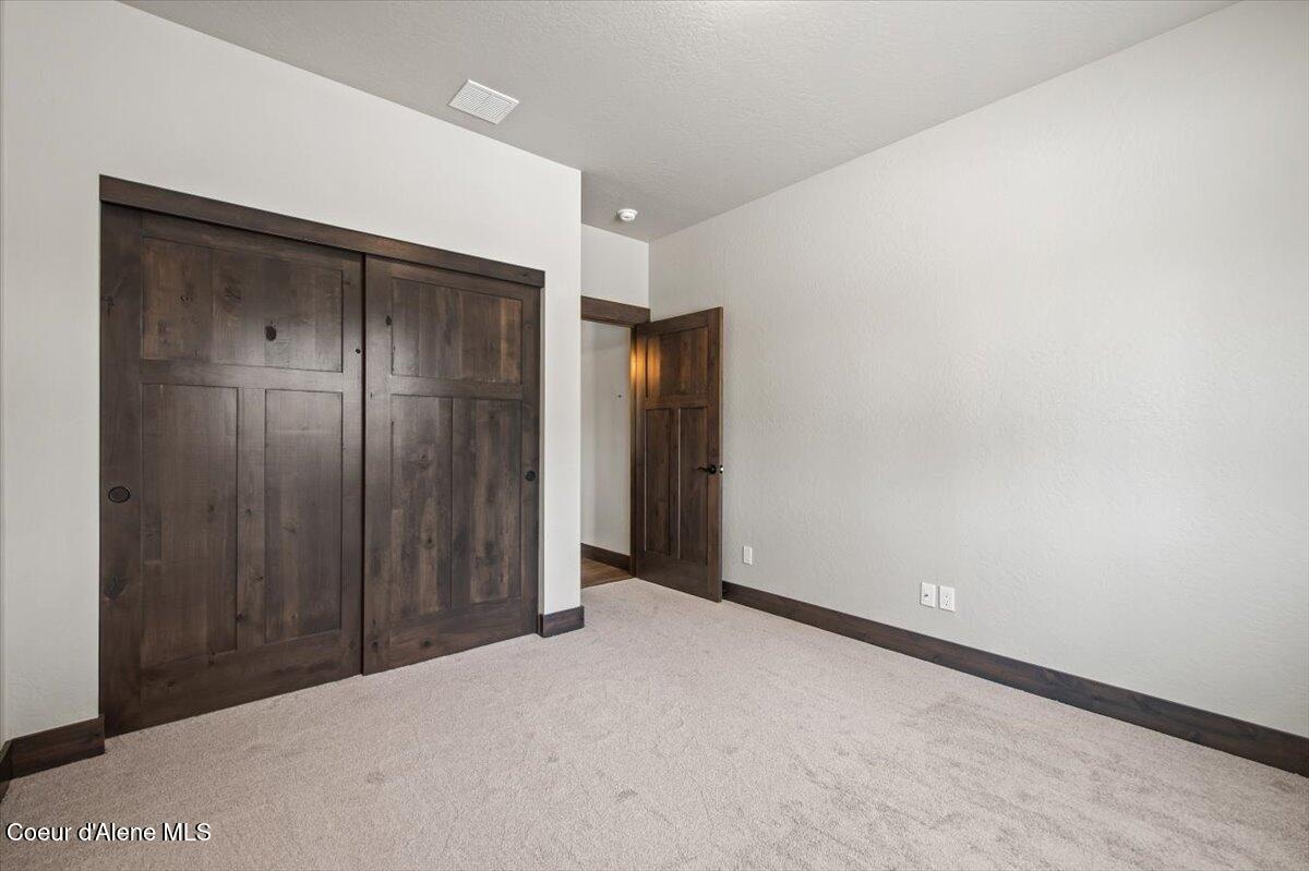 L2-b8 North Eclipse Road Rathdrum, ID 83858 - Photo 25 of 35 Bedroom 2 Closet