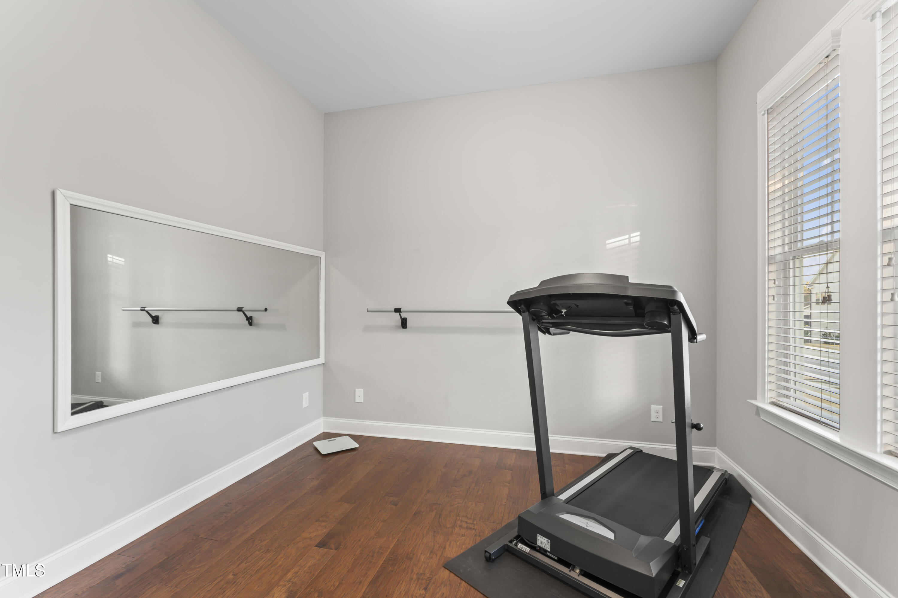 5244 Aleppo Lane Raleigh, NC 27613 - Photo 14 of 41 Office with doors, for many uses!