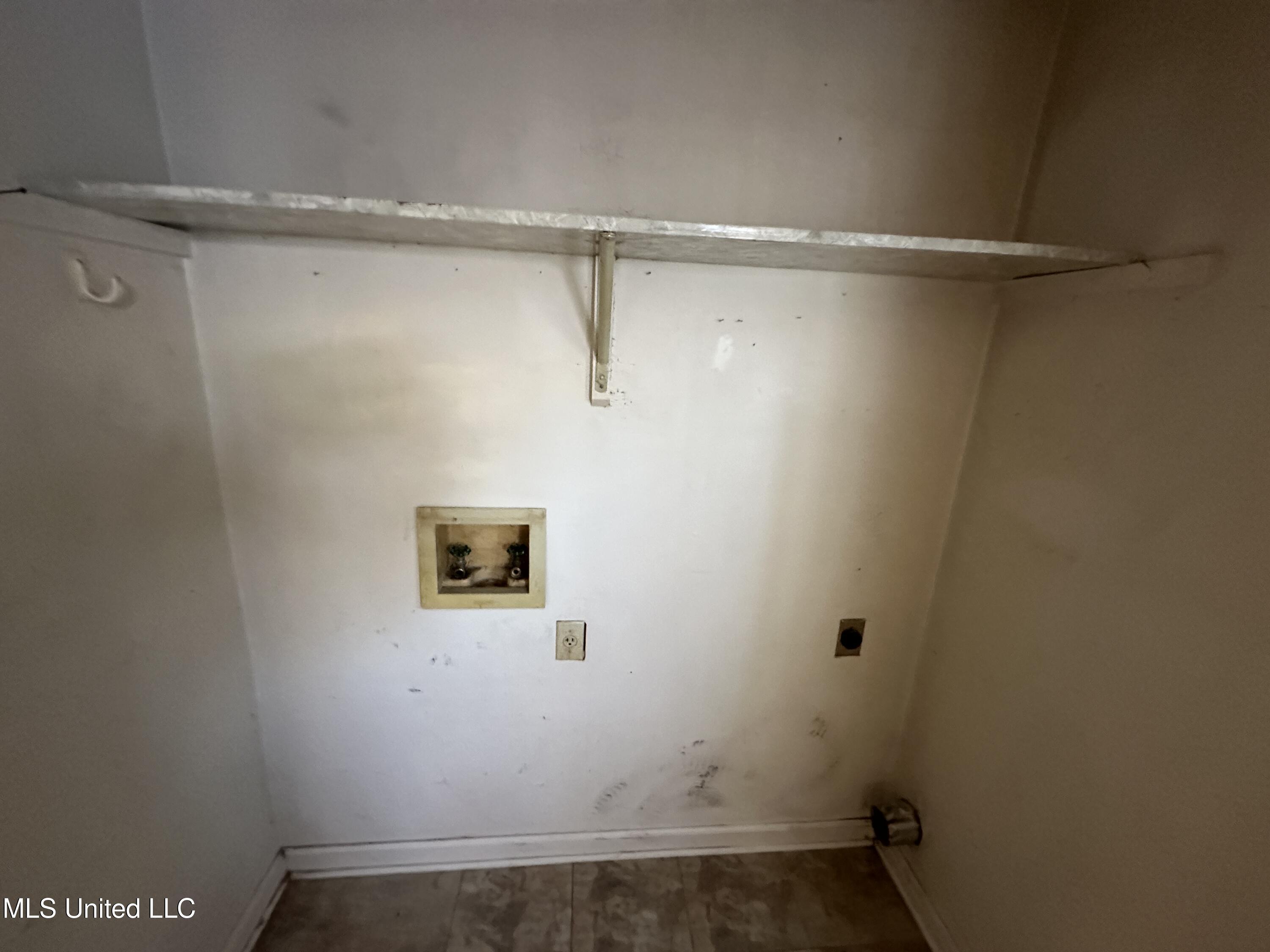 6525 Lynnfield Road Horn Lake, MS 38637 - Photo 12 of 14 IMG_1644