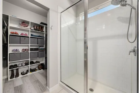 a view of a walk in closet