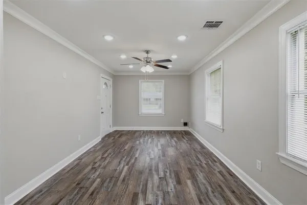 $1,350 | 1906 8th Avenue, Lake Charles, LA 70601