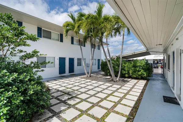 $1,350 | 730 Northeast 128th Street, Unit 9, North Miami, FL 33161