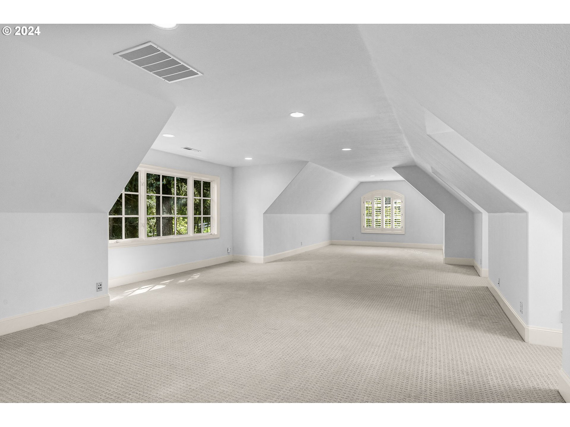 909 Southwest Schaeffer Road West Linn, OR 97068 - Photo 27 of 48 Bonus Room