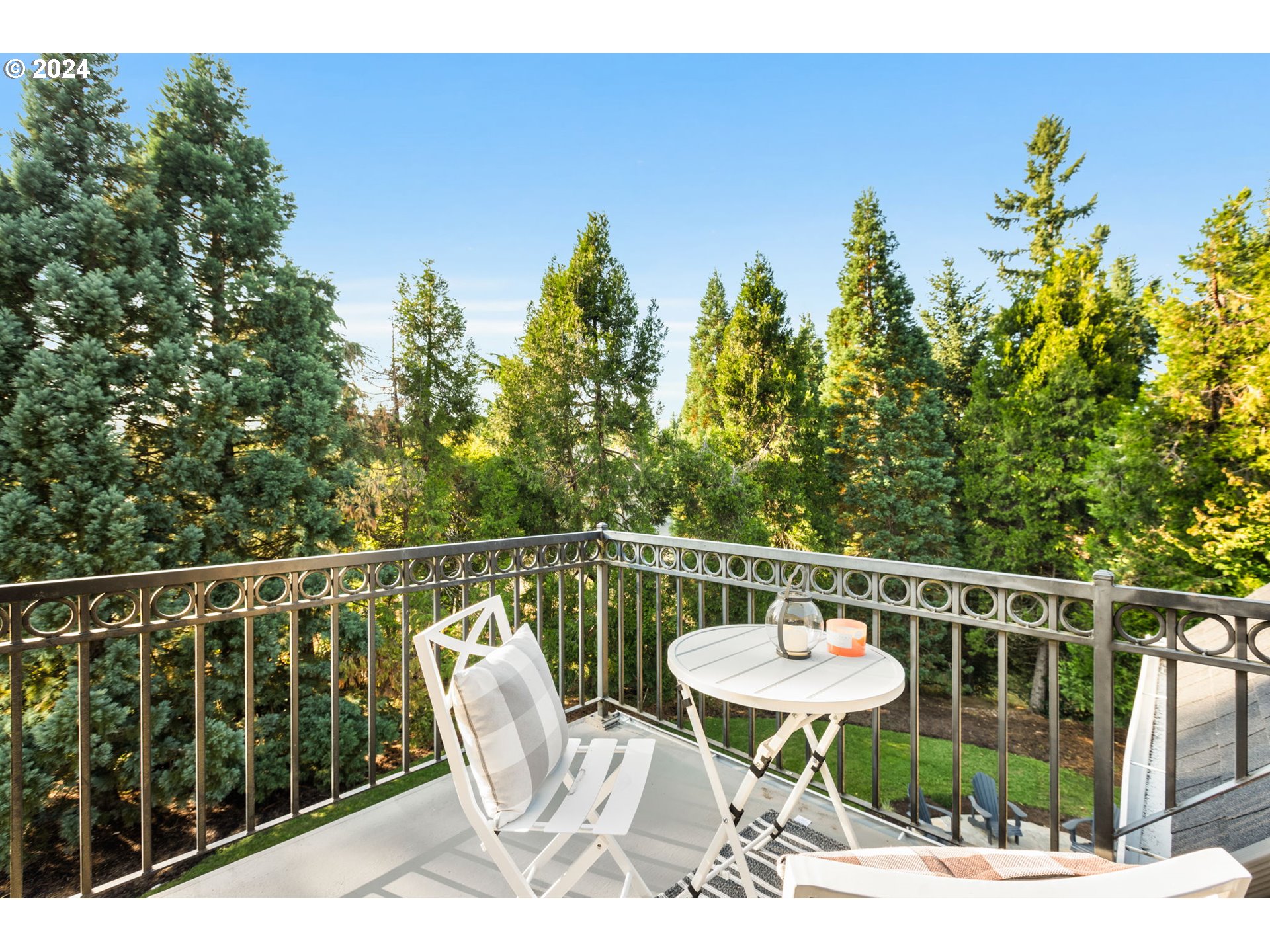 909 Southwest Schaeffer Road West Linn, OR 97068 - Photo 30 of 48 Balcony