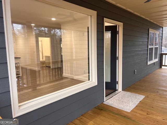 410 Lakeside Hills Road Martin, GA 30557 - Photo 42 of 53 a view of front door