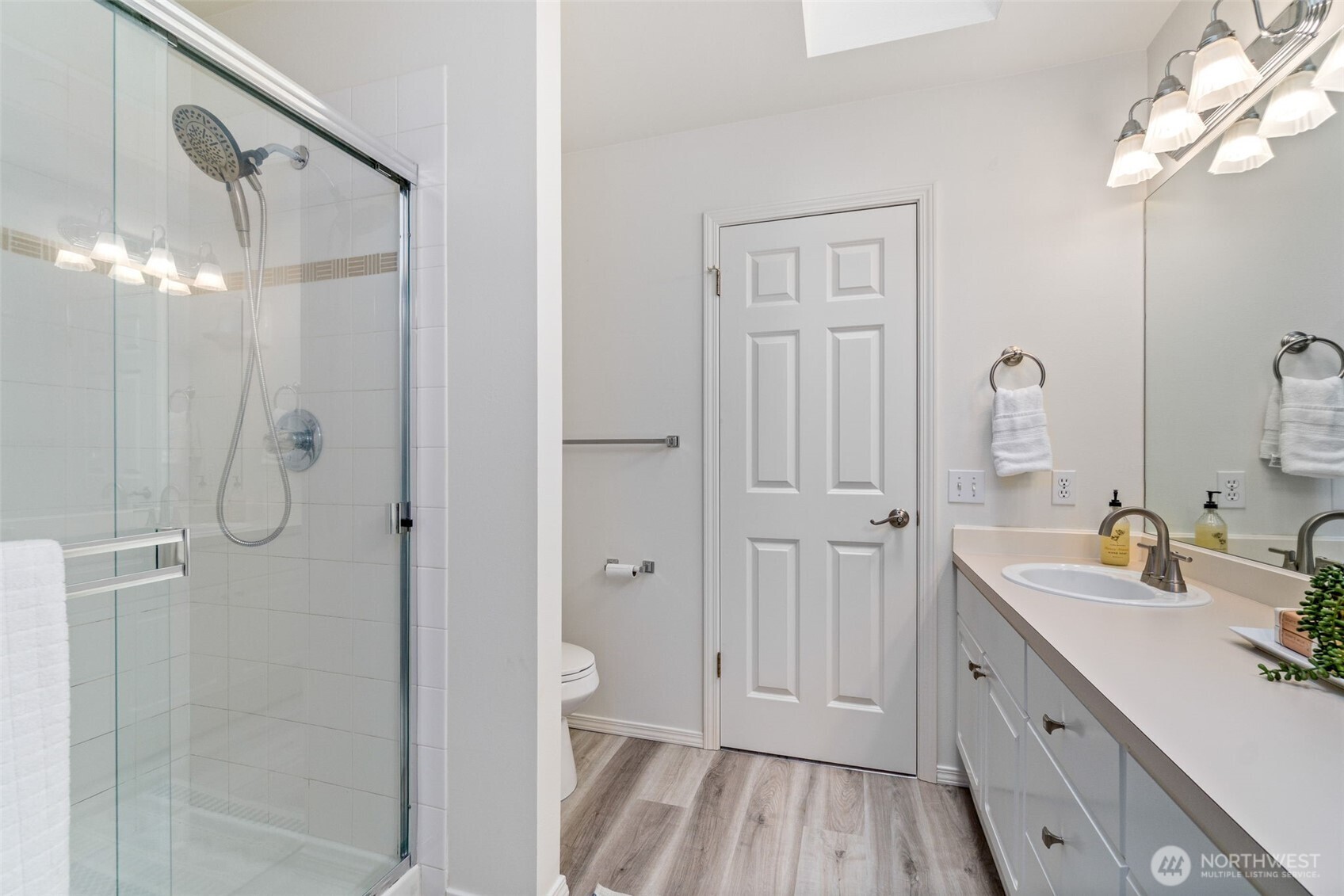 612 228th Street Southwest, Unit K201 Bothell, WA 98021 - Photo 19 of 28