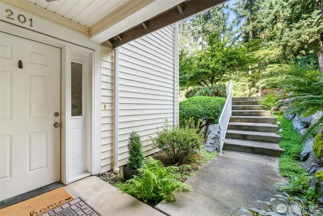 $570,000 | 612 228th Street Southwest, Unit K201, Bothell, WA 98021
