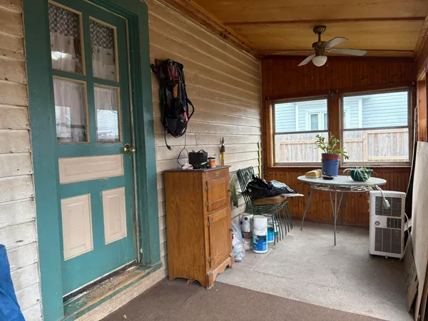 $80,000 | 617 Commercial Avenue, Clifton Forge, VA 24422