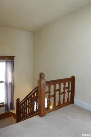 $159,900 | 1092 North Broad Street, Galesburg, IL 61401