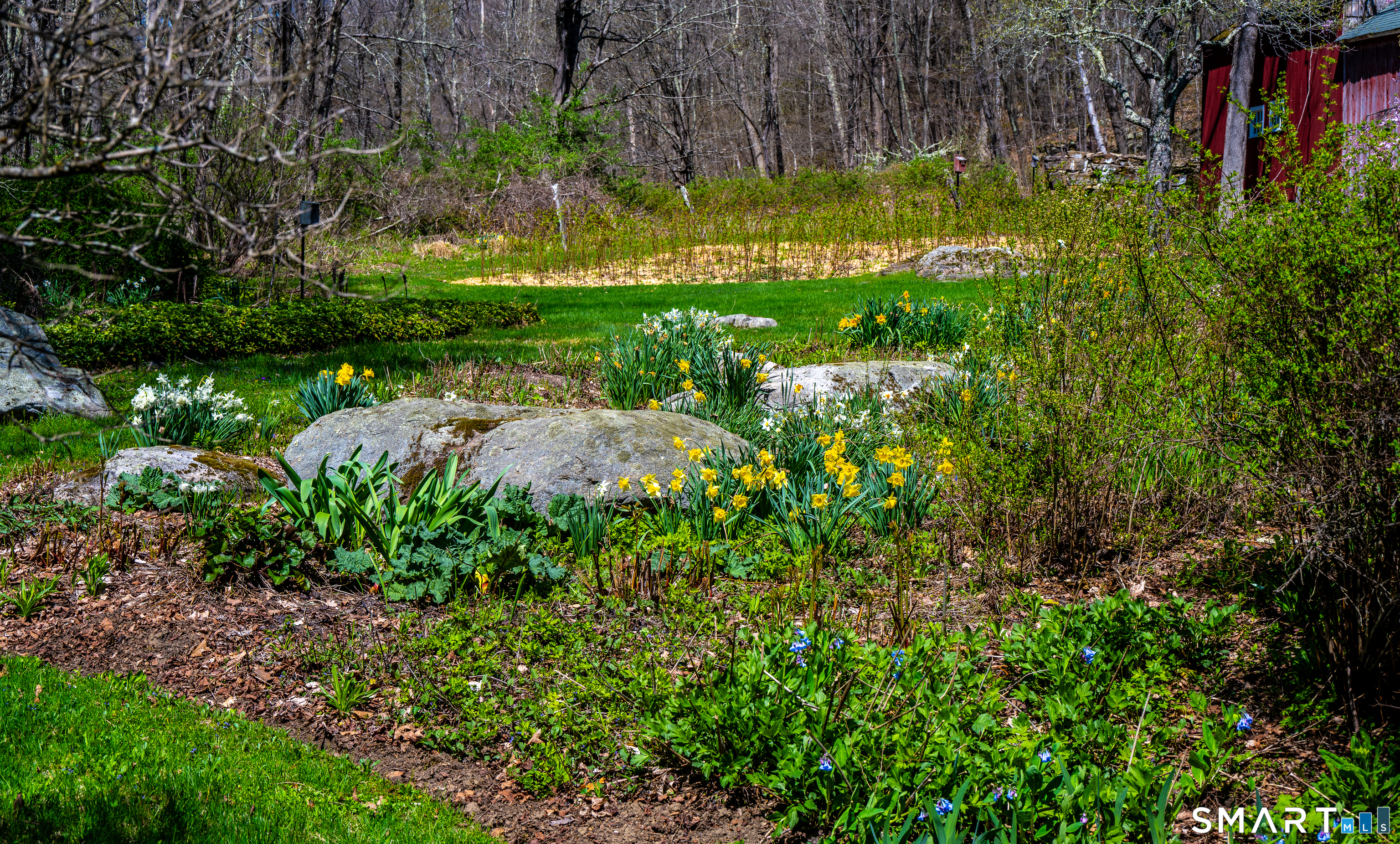 221 Segar Mountain Road Kent, CT 06785 - Photo 5 of 40 Perennial Gardens