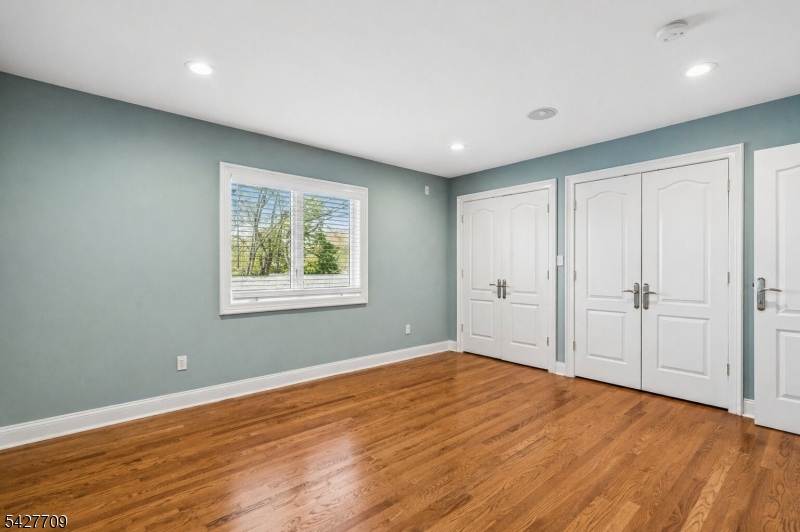 567 Mountain Avenue Springfield, NJ 07081 - Photo 22 of 32