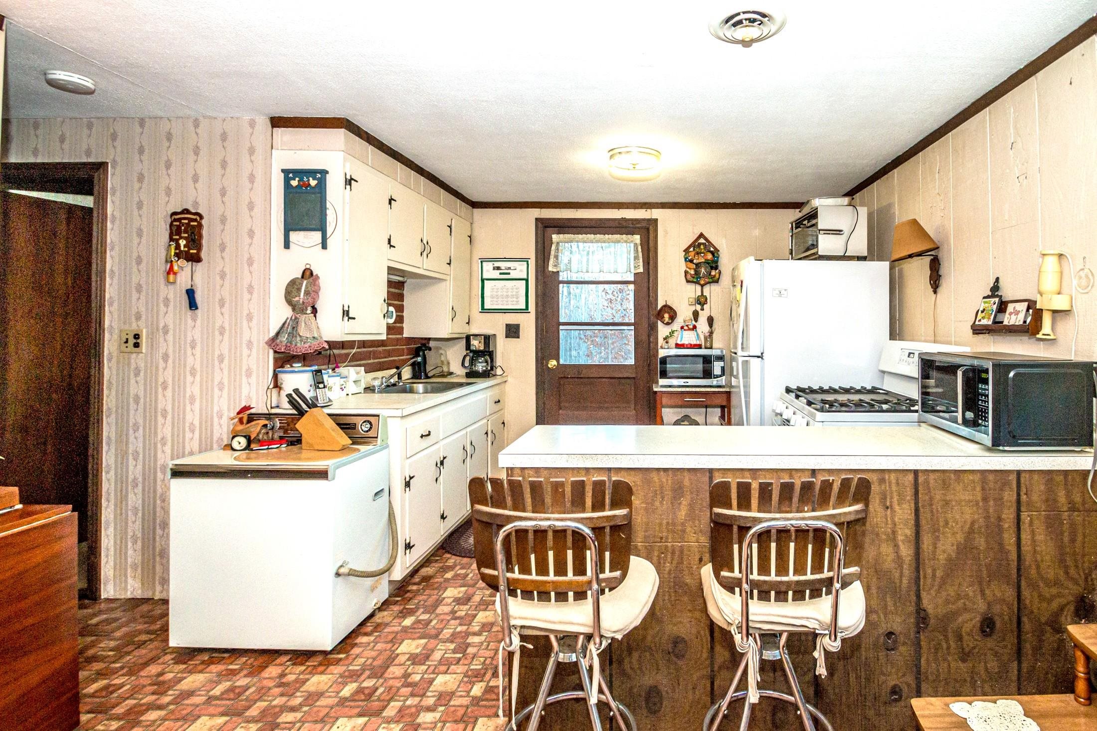 13 Benson Road Ossipee, NH 03814 - Photo 17 of 46