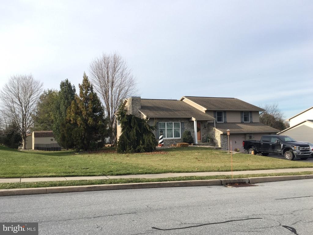 236 Royal Road Palmyra, PA 17078 - Photo 1 of 46 Gallery Image 1