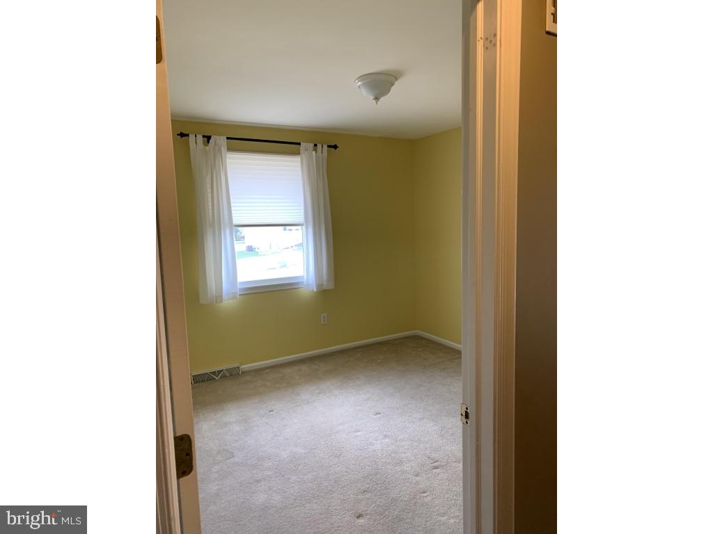 236 Royal Road Palmyra, PA 17078 - Photo 9 of 46 Gallery Image 9