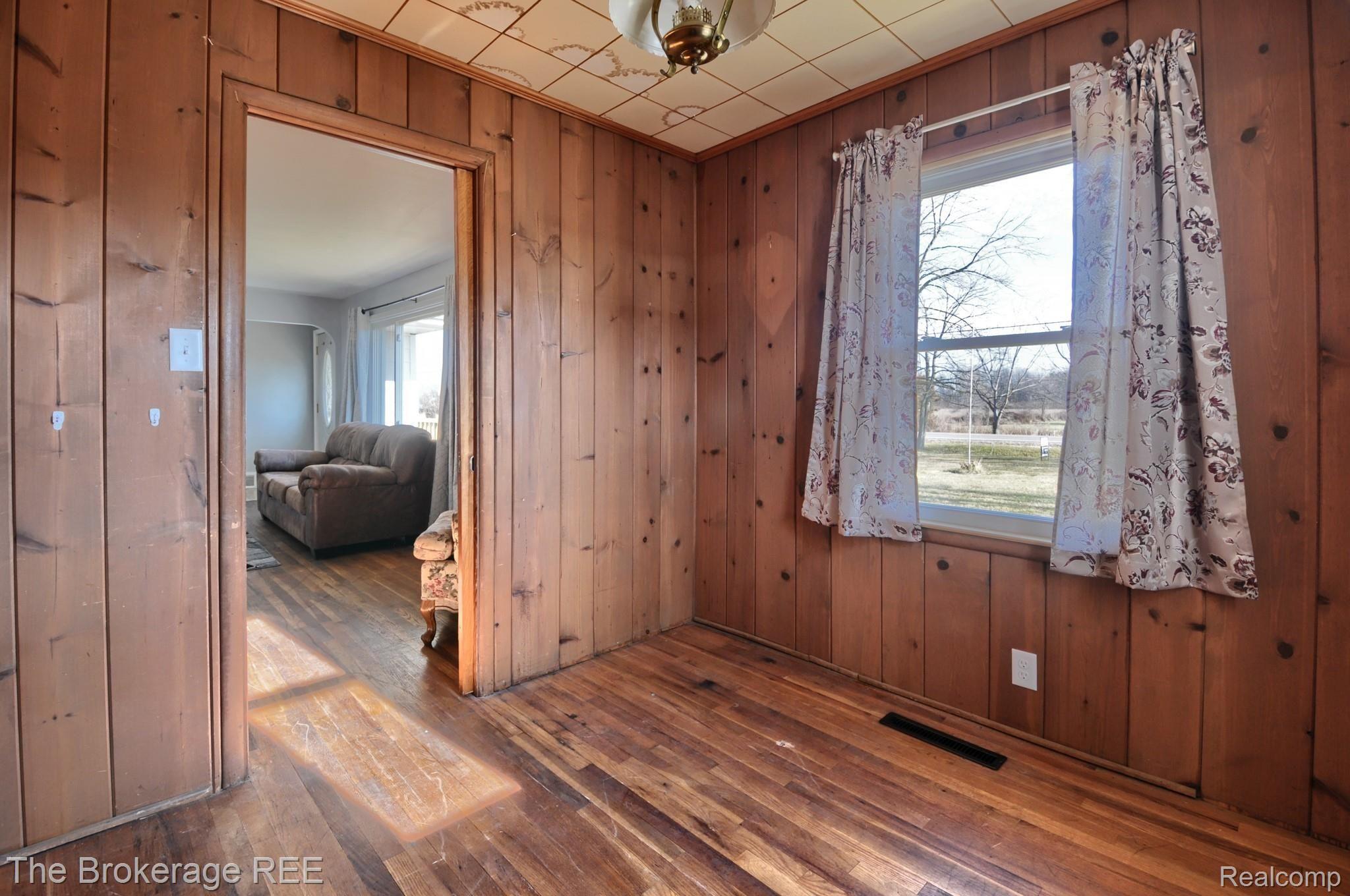 12339 Duffield Road Montrose, MI 48457 - Photo 26 of 34 SD3_4407-HDR(5).jpg