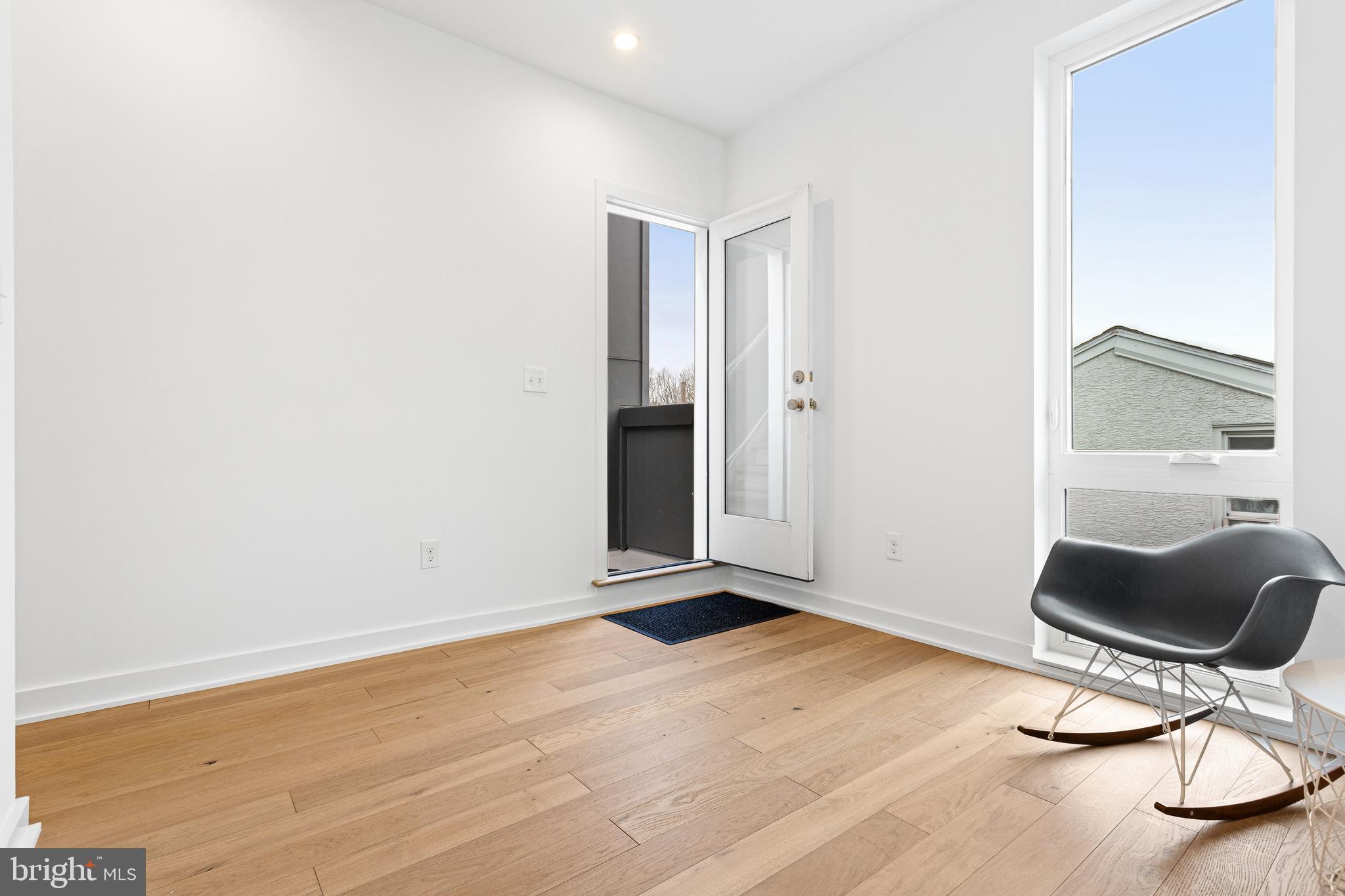 239 Krams Avenue Philadelphia, PA 19128 - Photo 21 of 54 4th floor office