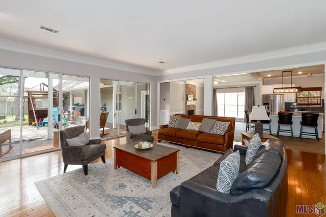 $585,000 | 531 Woodgate Boulevard, Baton Rouge, LA 70808