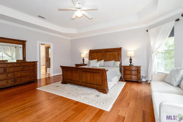 $585,000 | 531 Woodgate Boulevard, Baton Rouge, LA 70808