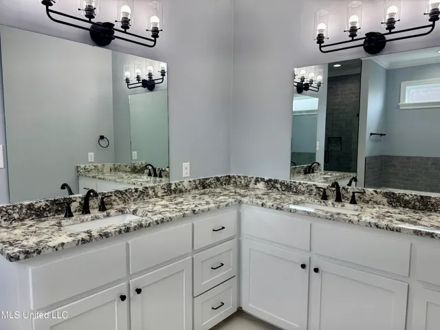 $279,000 | 110 Riverbend Avenue, Vidalia, LA 71373