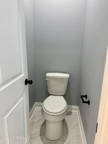 $279,000 | 110 Riverbend Avenue, Vidalia, LA 71373