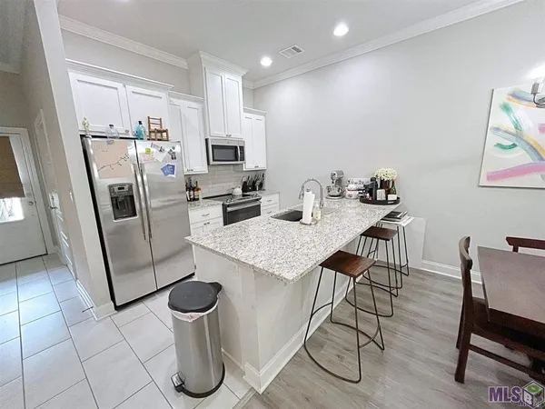 $2,000 | 8114 Stonelake Avenue, Baton Rouge, LA 70820