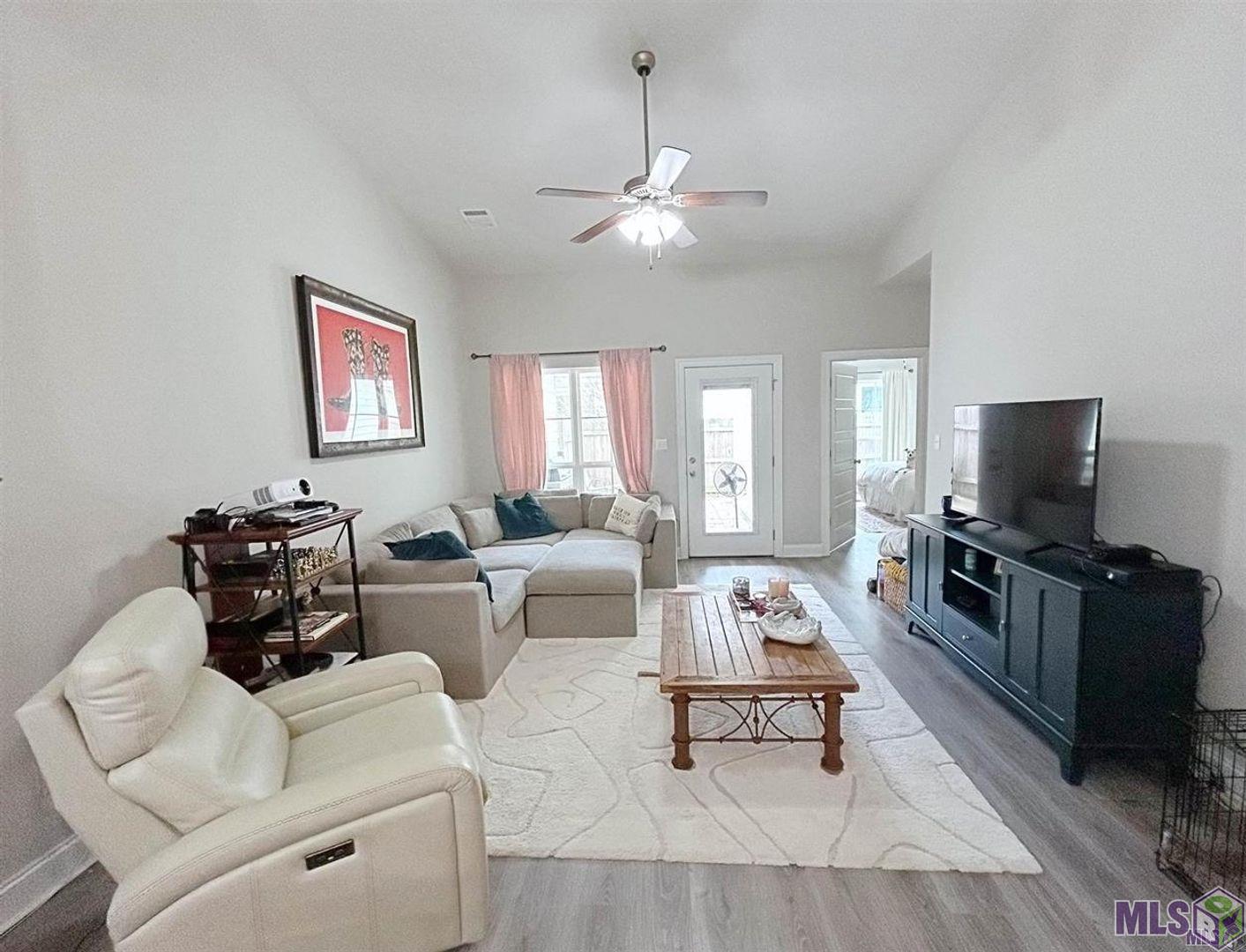 8114 Stonelake Avenue Baton Rouge, LA 70820 - Photo 5 of 12