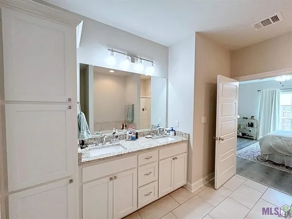$2,000 | 8114 Stonelake Avenue, Baton Rouge, LA 70820