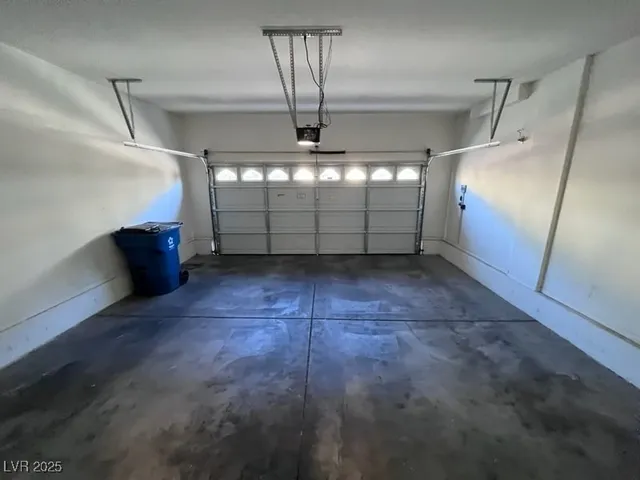 $1,850 | 8941 Mt Baker Court, Las Vegas, NV 89149